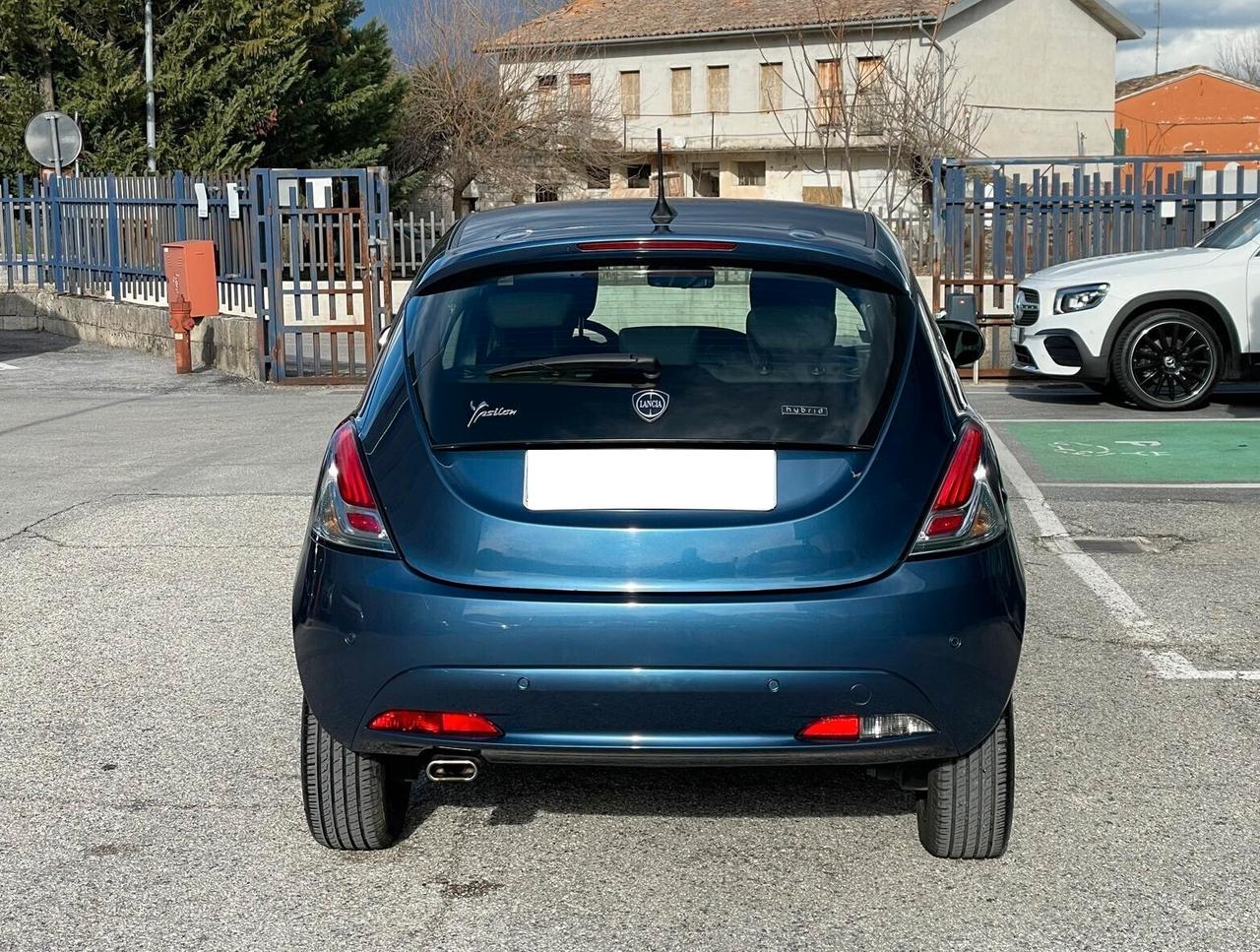 Lancia Ypsilon 1.0 Hybryd Gold - NEOPATENTATO