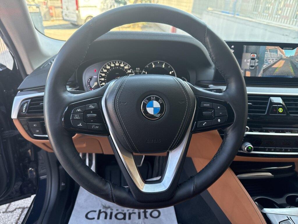 BMW Serie 5 Berlina 520 d Luxury xDrive Steptronic