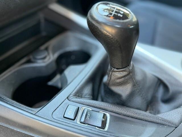 Bmw 116 116d 5p. Urban