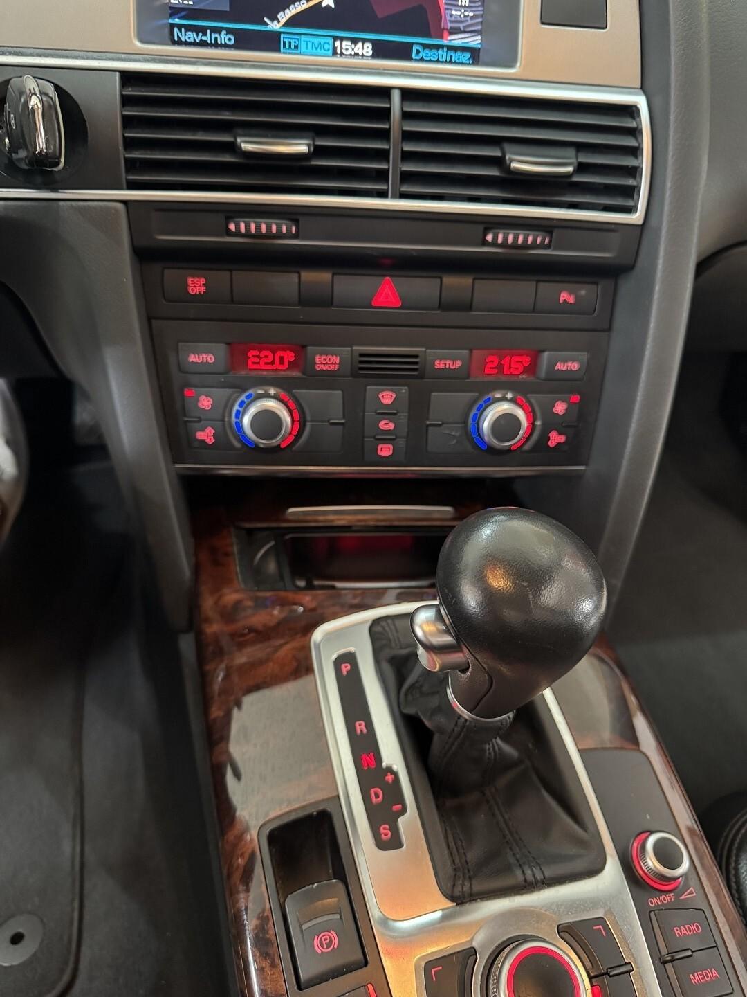 AUDI A6 Avant 3.0 TDi 232 cv. PELLE-NAVI