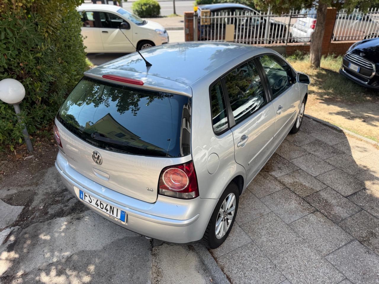 Volkswagen Polo 1.4/80CV 16V 5p. Comfort. BiFuel G
