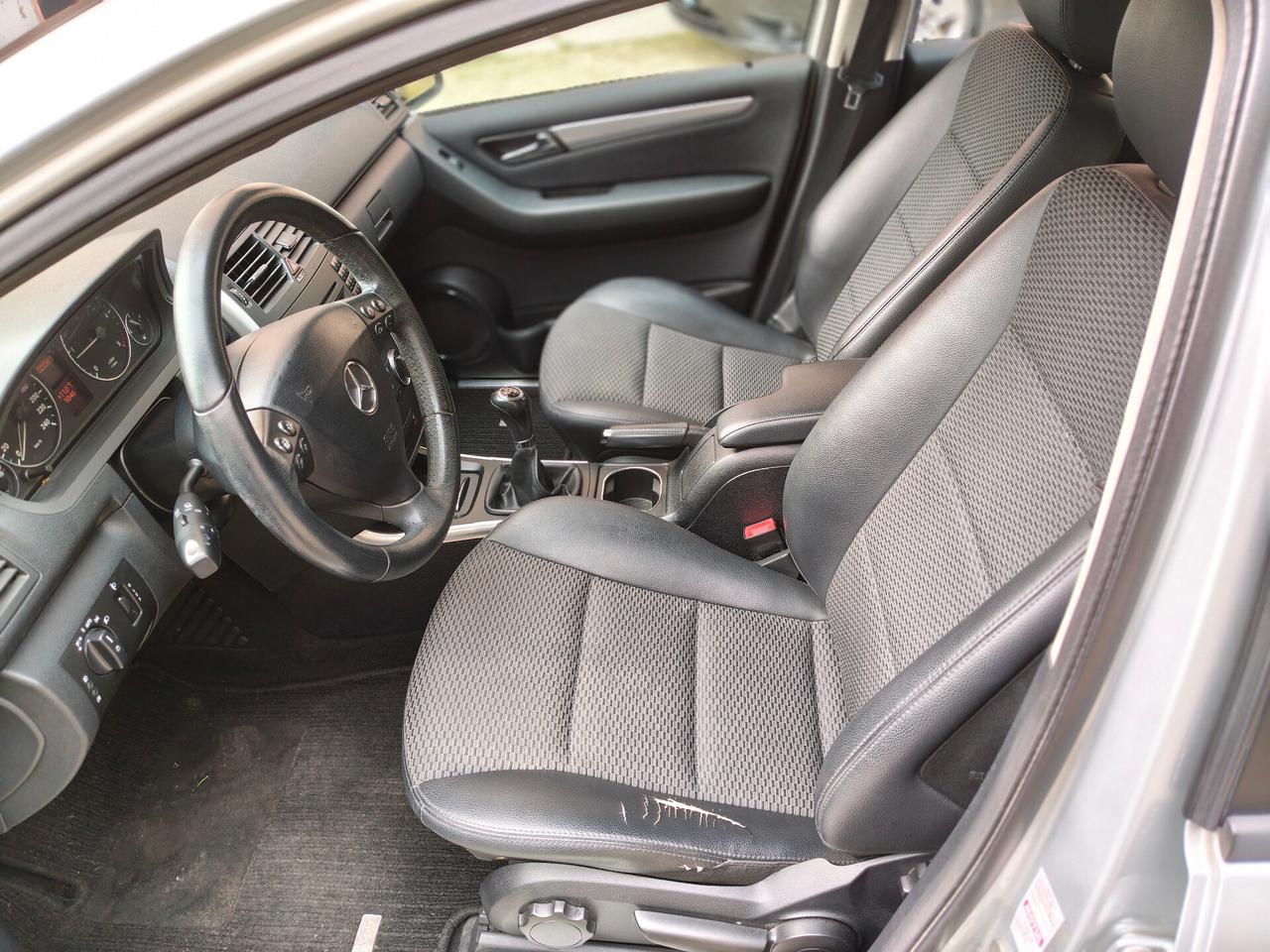 Mercedes A 160 CDI BlueEFFICENCY Avantgarde