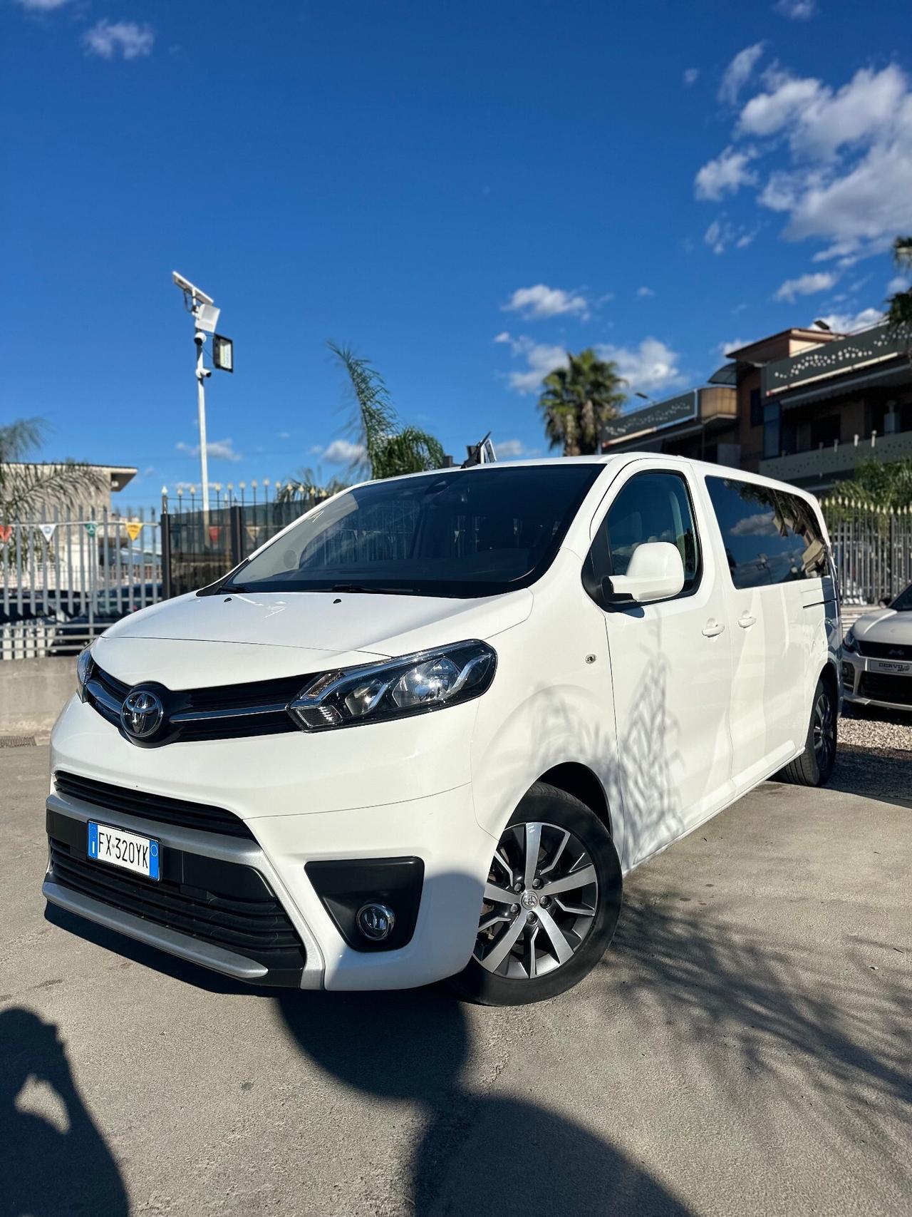 Toyota Proace Verso Luxury 8 Posti (Patente B) Ottimo Per Taxi