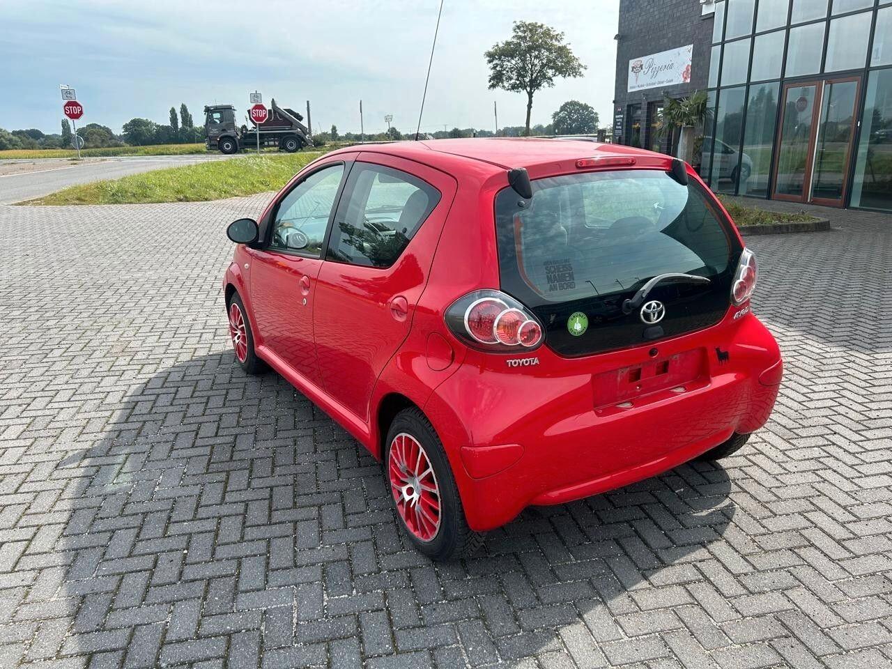 Toyota Aygo 1.0 12V VVT-i 5 porte