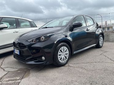 Toyota Yaris Yaris 1.5 Hybrid 5 porte Business