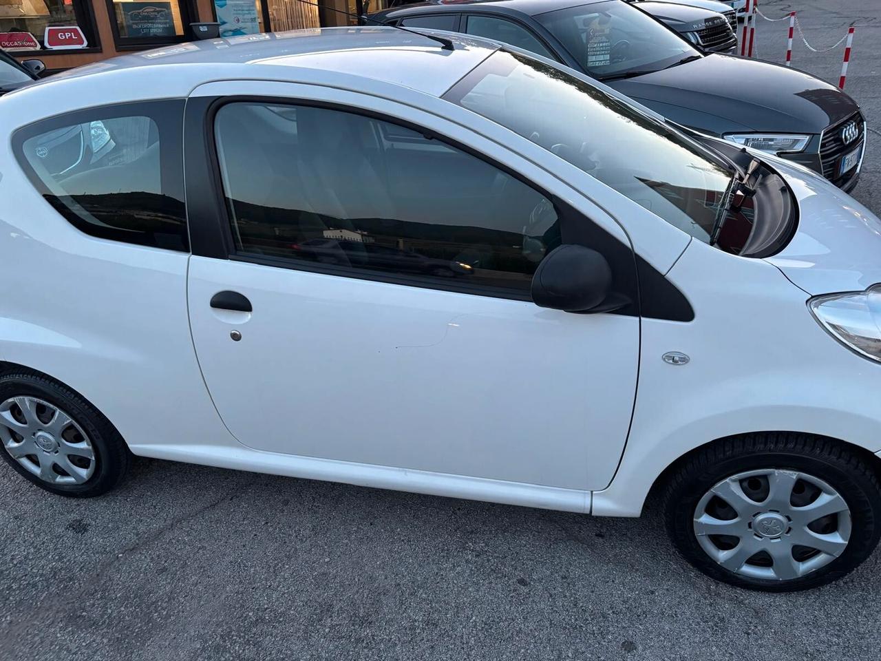 Peugeot 107 1.0 68CV 3p. Access