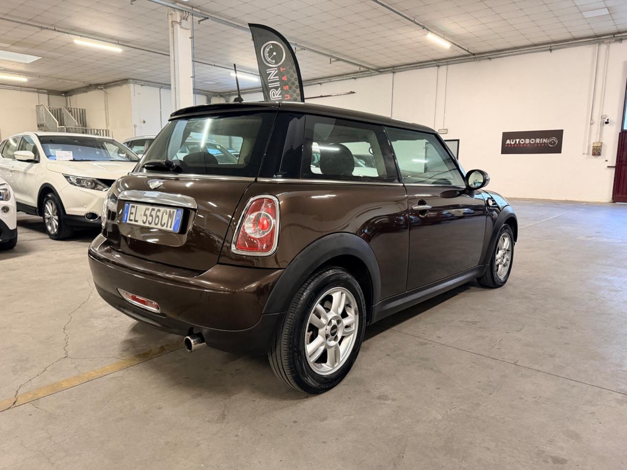 Mini 1.6 16V One (55kW)