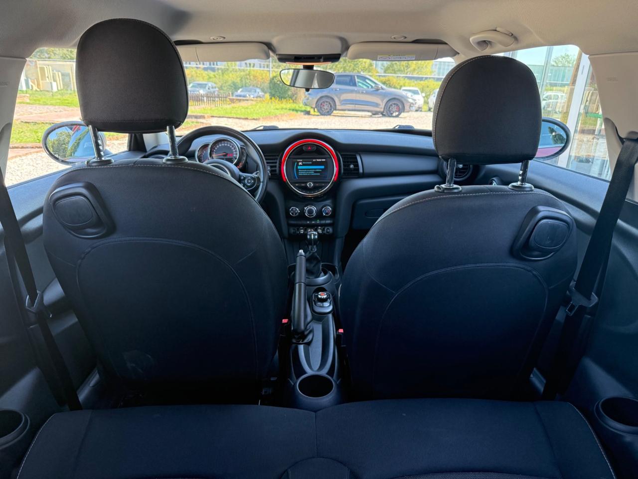 Mini 1.5 One 75 CV // Neopatentati // Perfetta