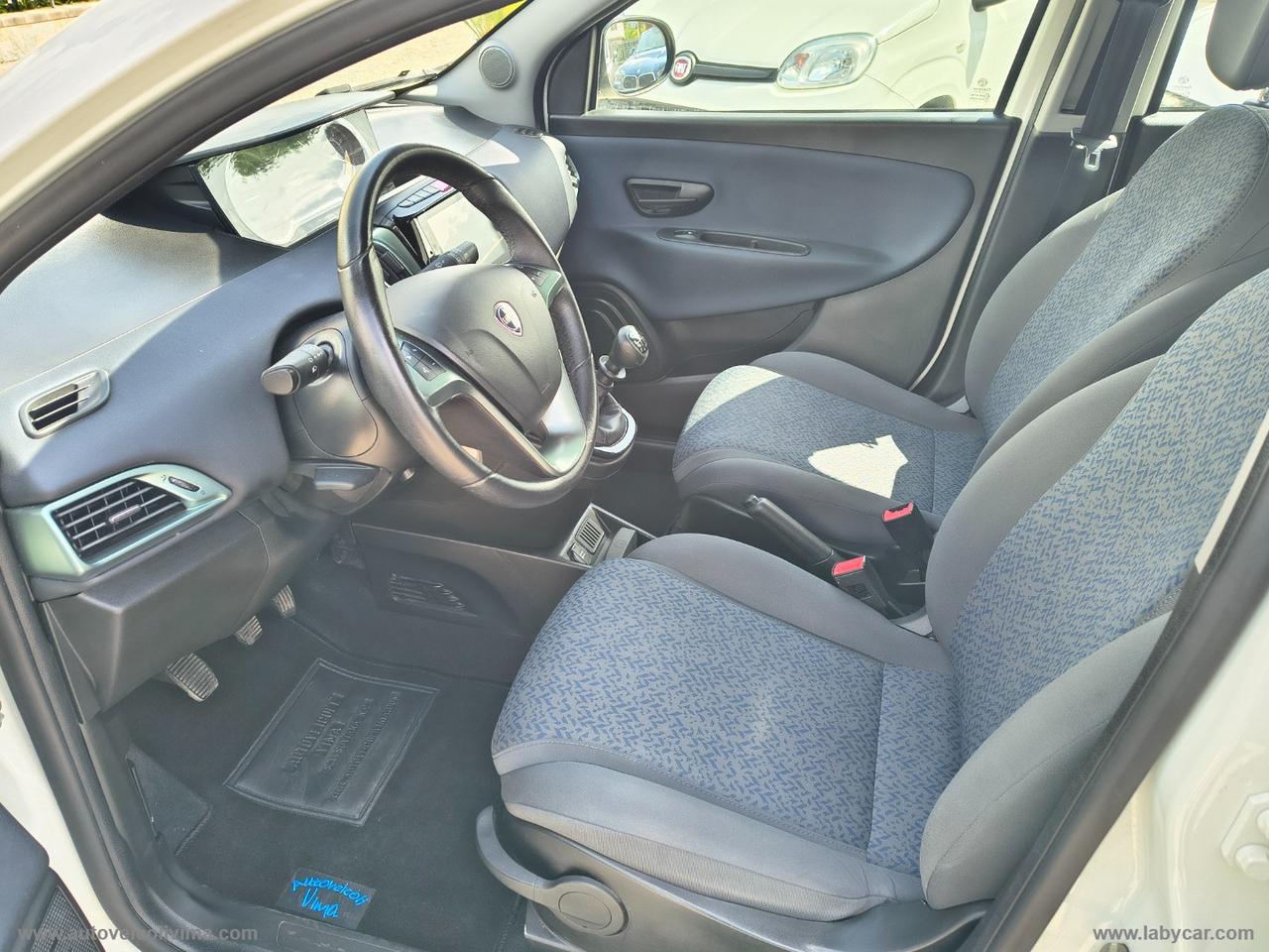 LANCIA Ypsilon 1.0 FireFly 5p.S&S Hybryd Gold