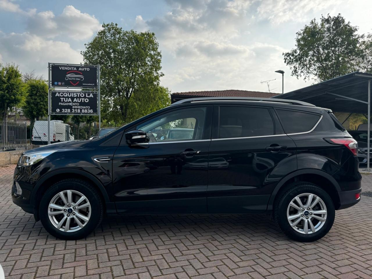Ford Kuga 1.5 TDCI 120 CV S&S 2WD Titanium