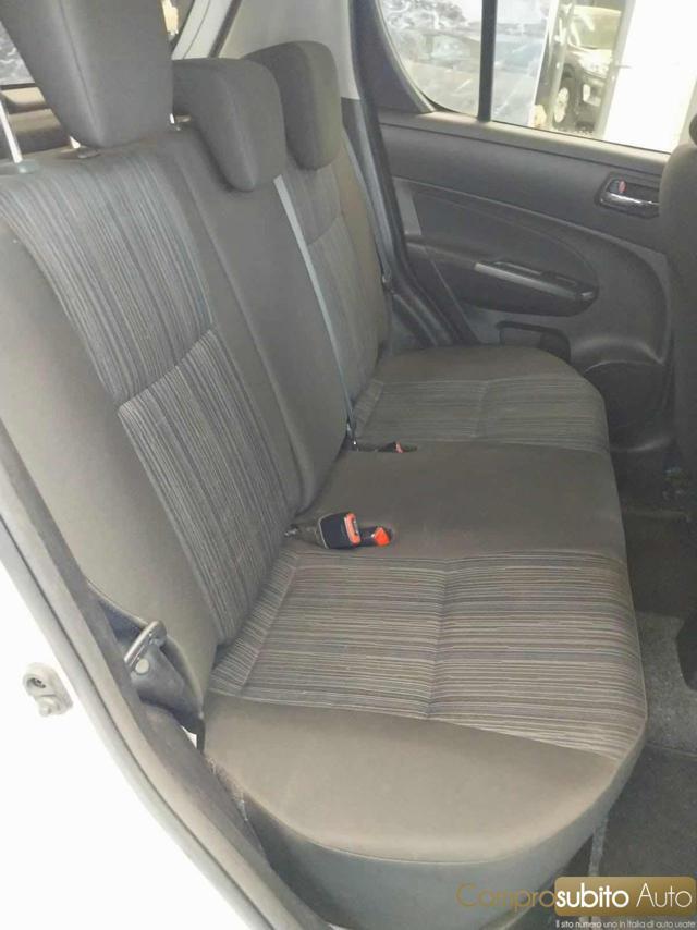 SUZUKI Swift 1.3 DDiS 5 porte B-Easy (Garanzia 12 Mesi)