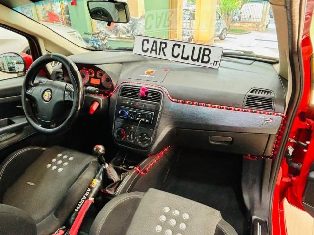 Fiat Punto 1.4 T-Jet Kit Abarth 180cv 3p Red-Line Sport