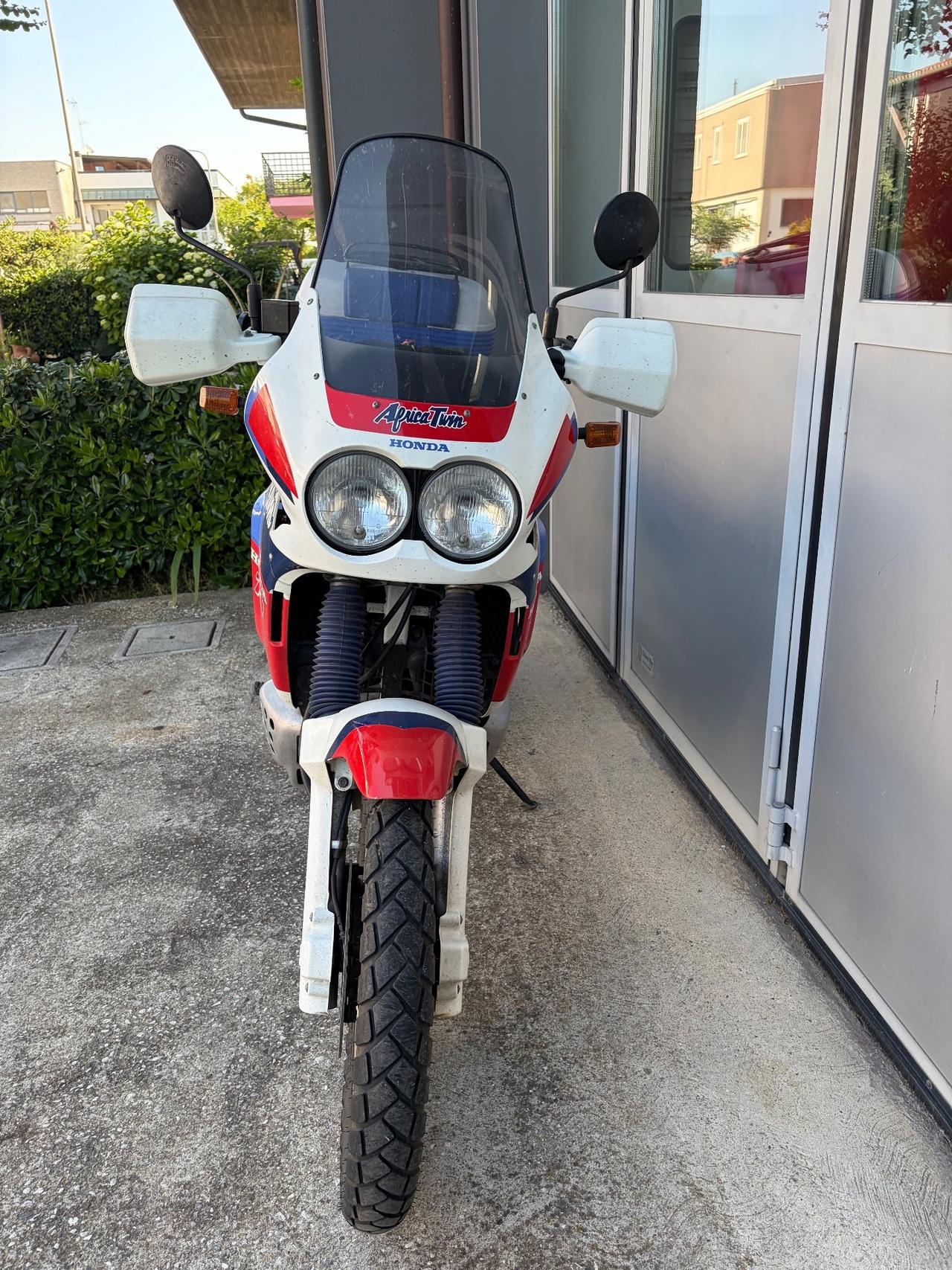 Honda Africa Twin XRV 750