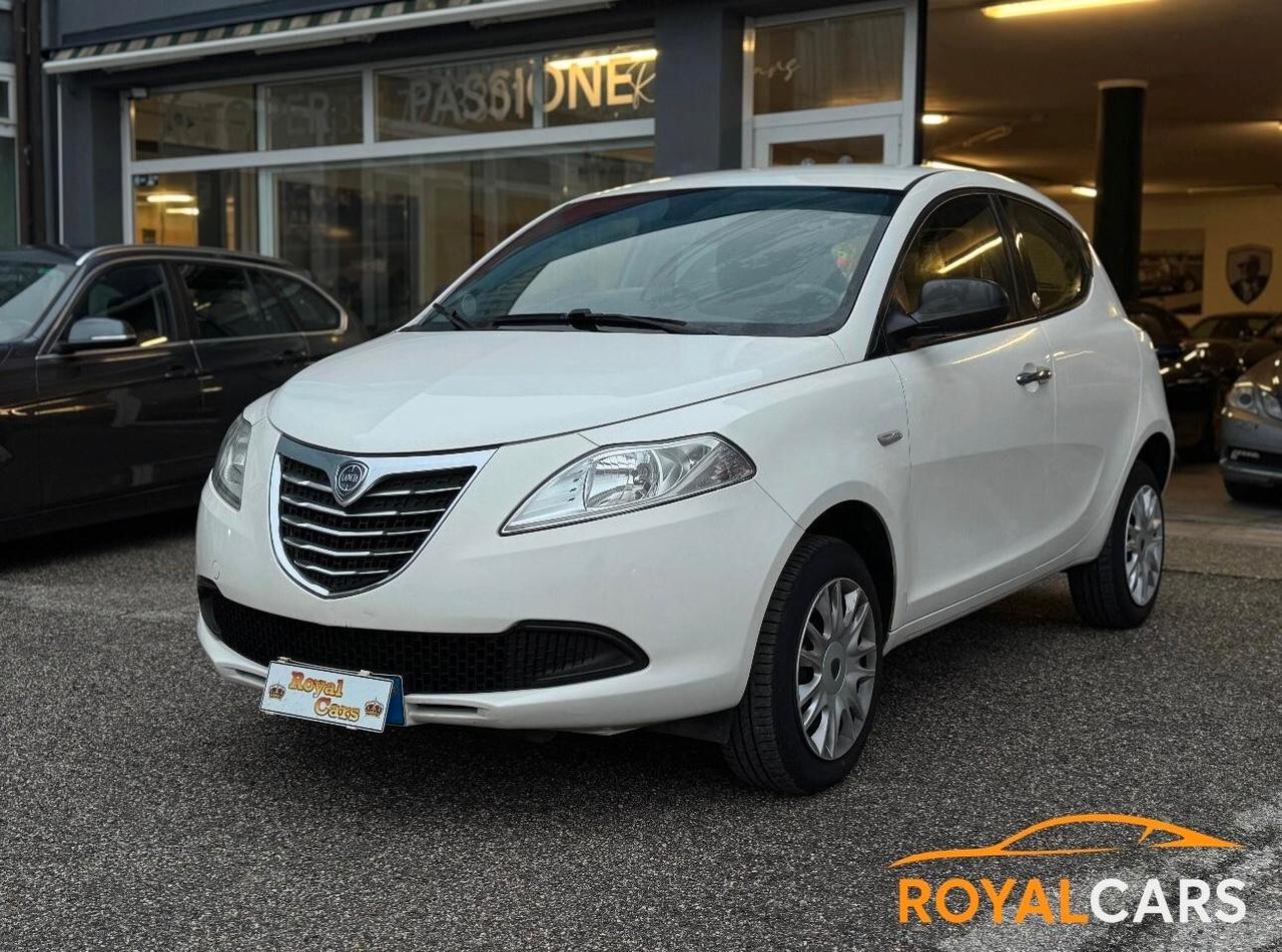Lancia Ypsilon 0.9 TwinAir 85 CV 5 porte Metano Ecochic Gold