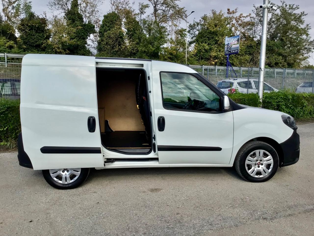 Fiat Doblo 1.3 MJET CARGO 95cv 3 Posti NAVIGATORE