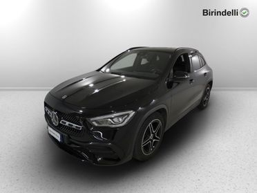 Mercedes-Benz GLA (H247) - GLA 200 d Automatic Premium