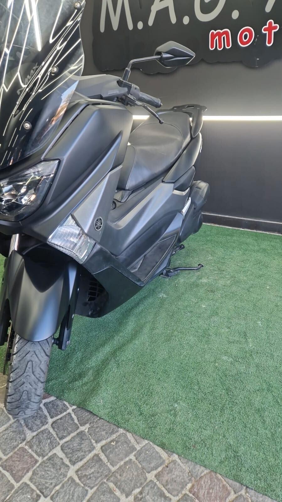 Yamaha Nmax 155 BASE