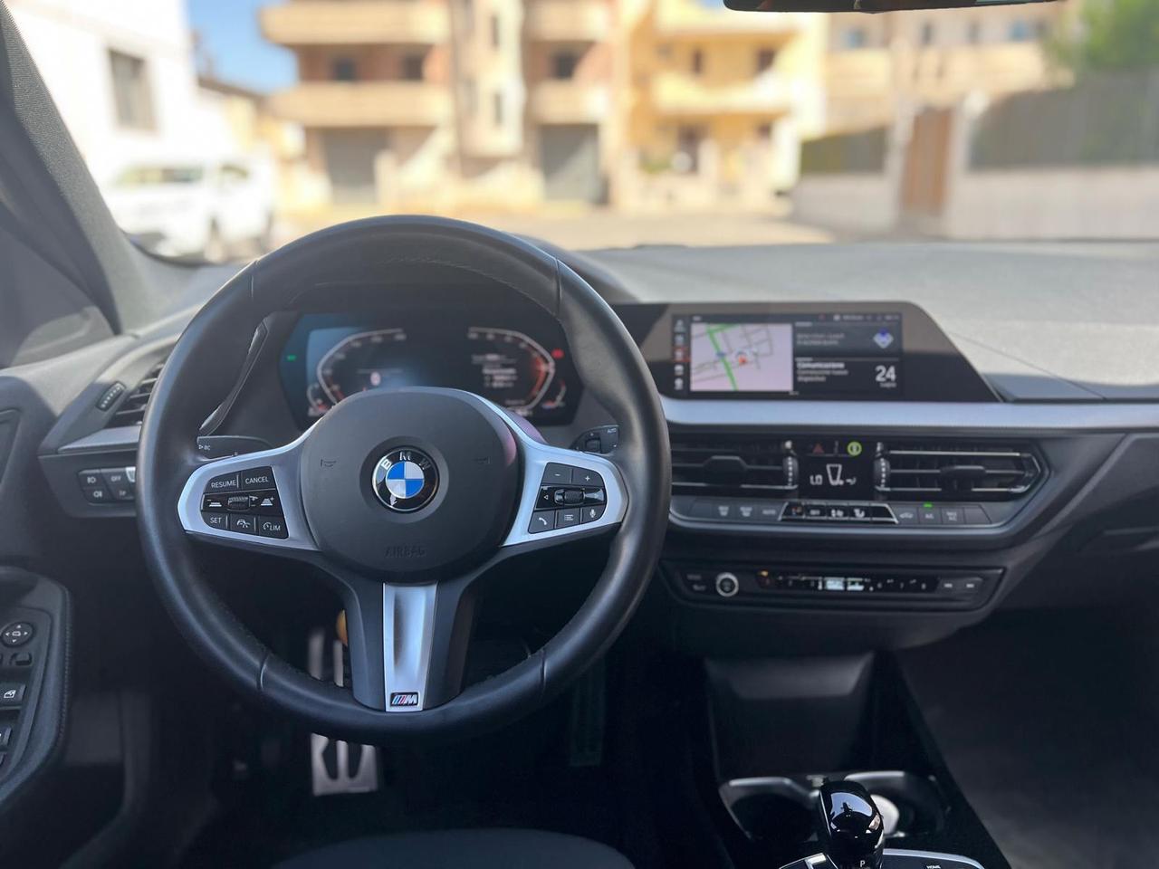 Bmw 116 116d 5p. Colorvision Edition M-SPORT