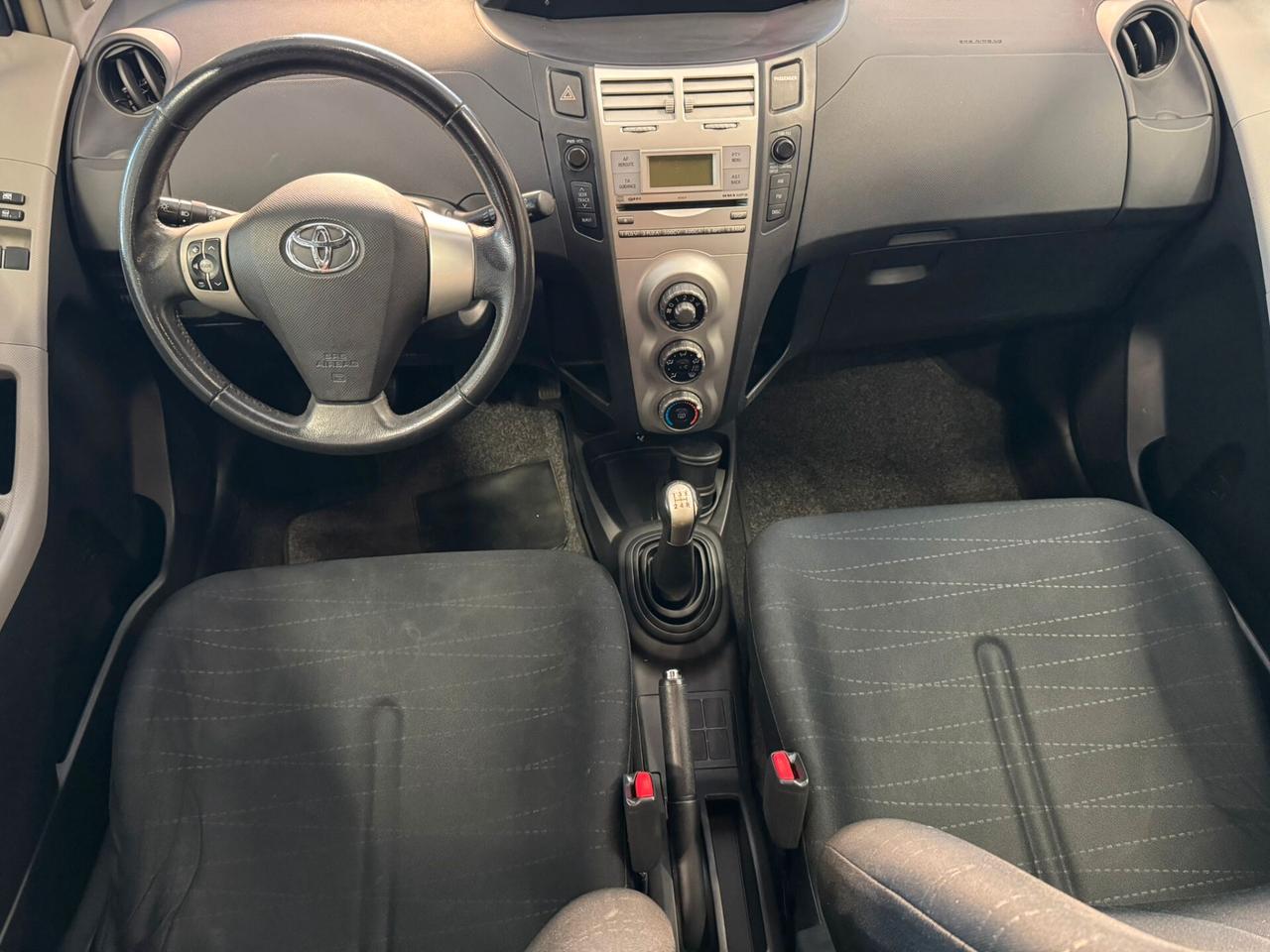 Toyota Yaris 1.3 5 porte Sol