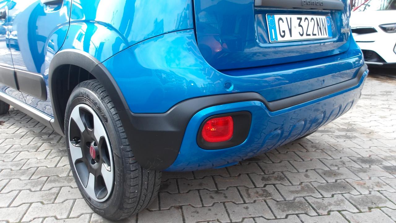 FIAT PANDA 0.9 HYBRID CROSS-KM 14.000-PREZZO PROMO!