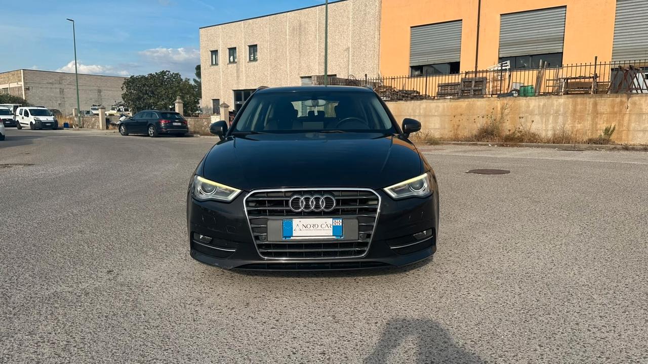 Audi A3 Sportback 2.0 TDI 150 CV S tronic Pronta Consegna