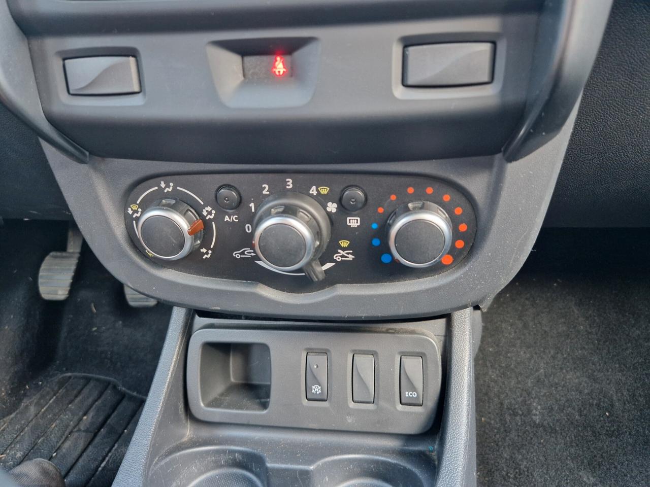 Dacia Duster 1.6 114CV "91.100 km" GPL madre, Bluetooth, USB