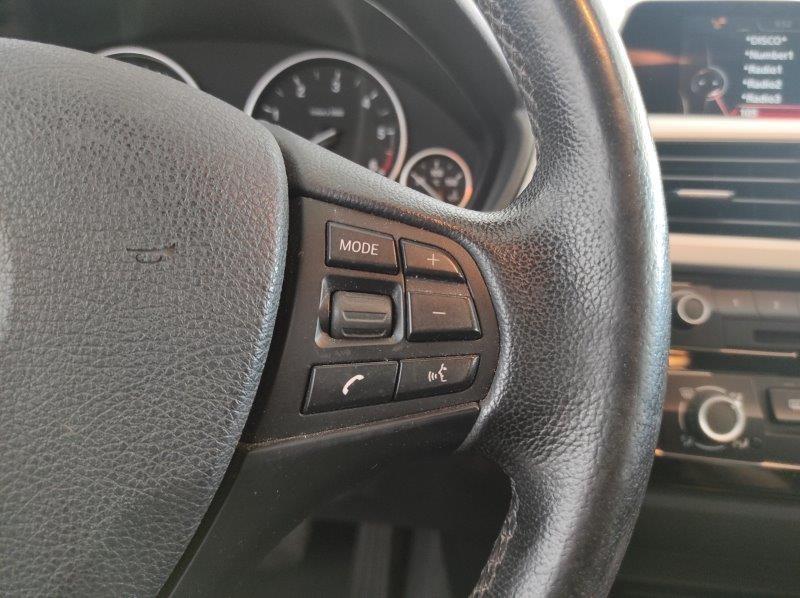BMW Serie 3 (F30/F31) - 318d Business Advantage aut.
