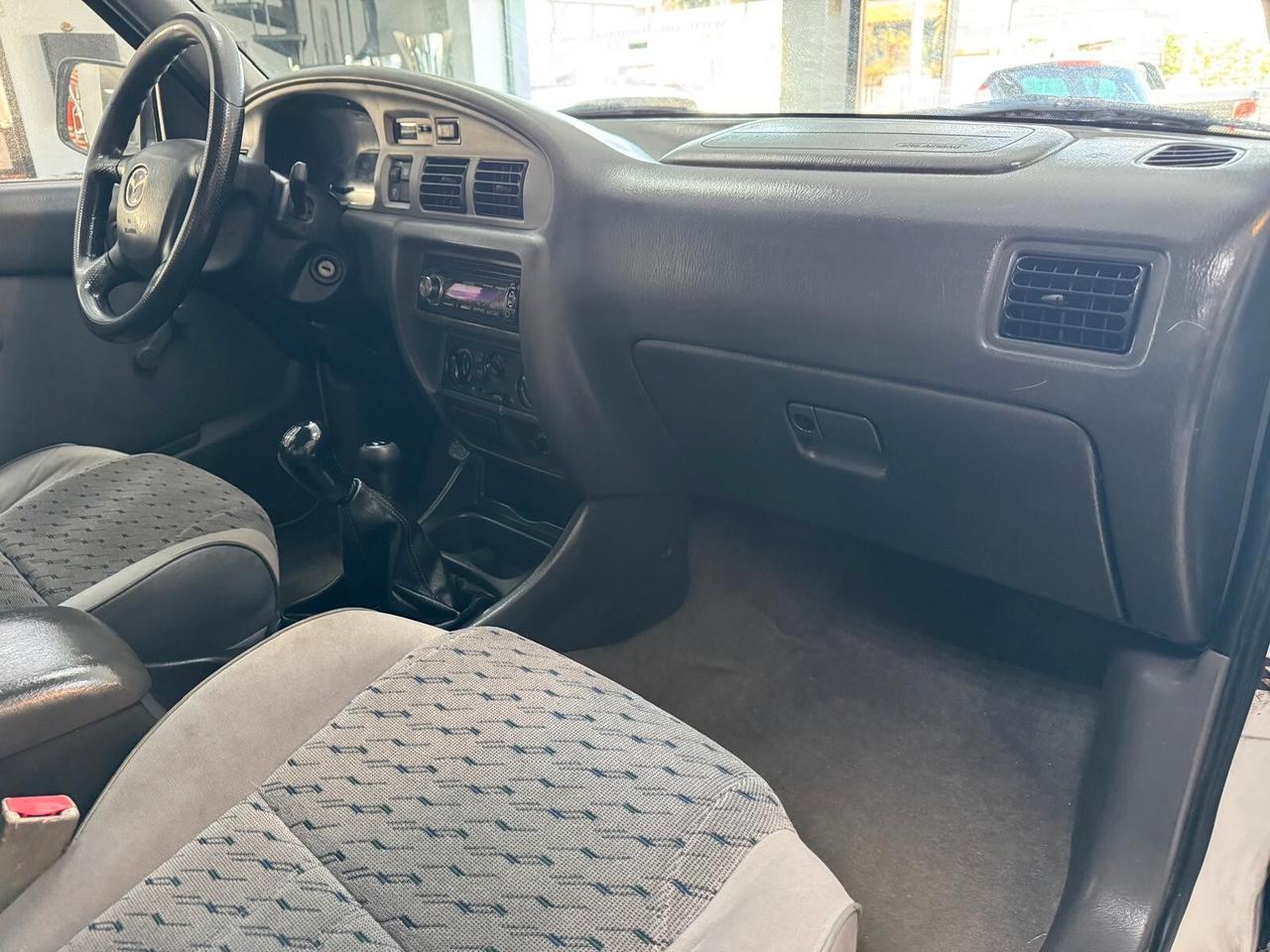 Mazda B 2500 BT 50 PICK-UP 5 POSTI PERFETTO SUBITO DISPONIBILE