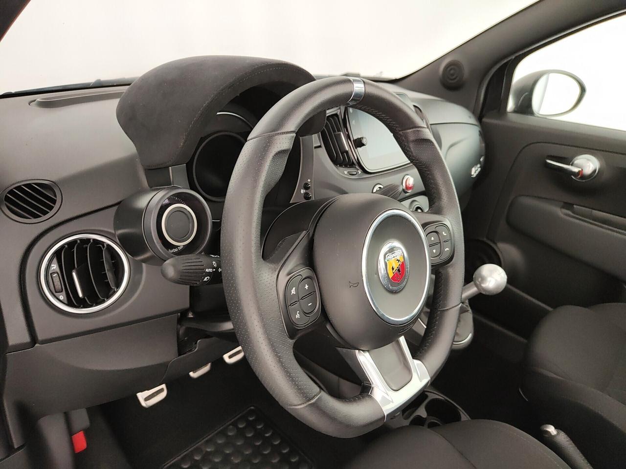 Abarth 595 C 1.4 Turbo T-Jet 165 CV