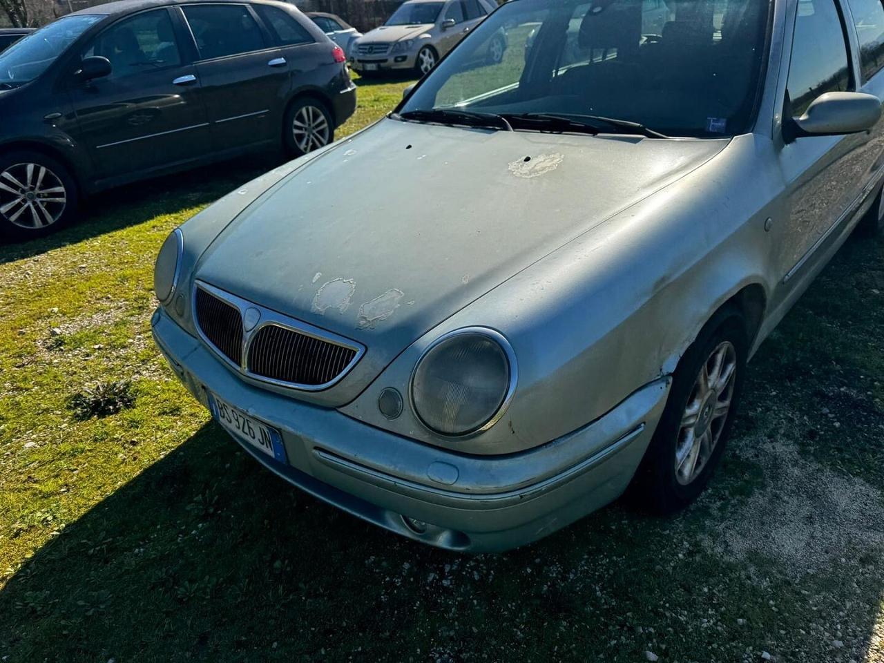 LANCIA LYBRA