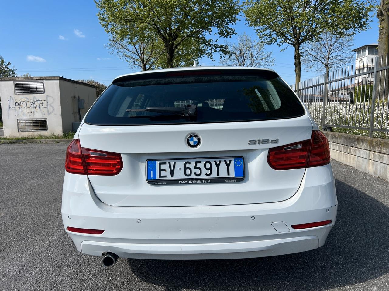 Bmw 316 316d Touring autom. adatta a neopatentati