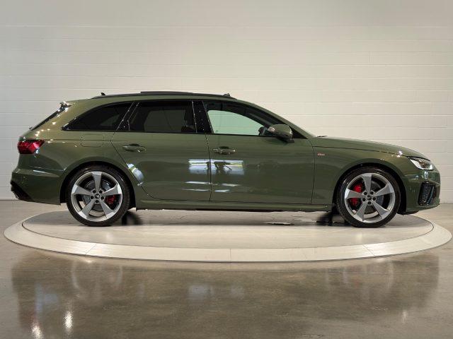 AUDI A4 Avant 40 quattro Stronic S line Sline TETTO/MATRIX