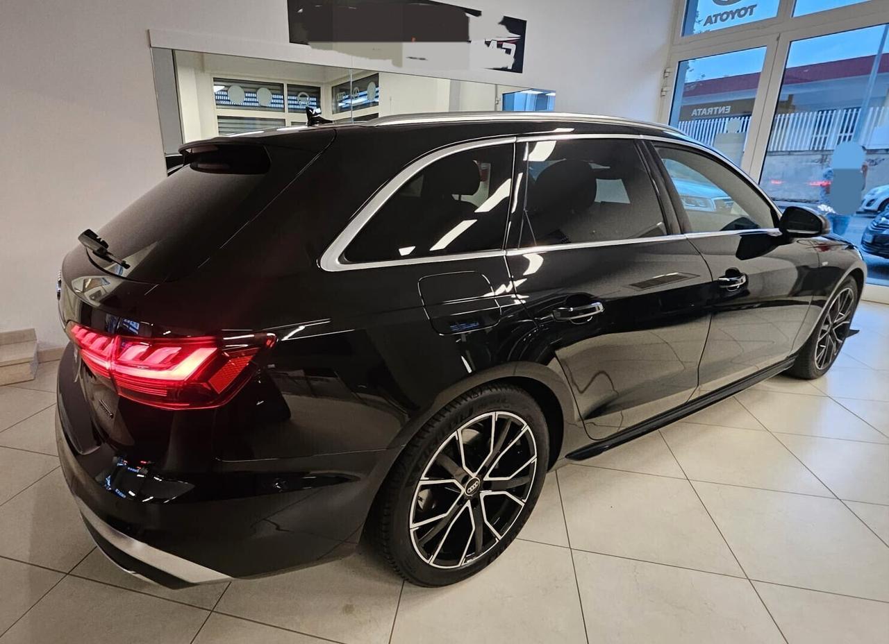 Audi A4 S-Line 4x4 full Matrix garantita 12 mesi