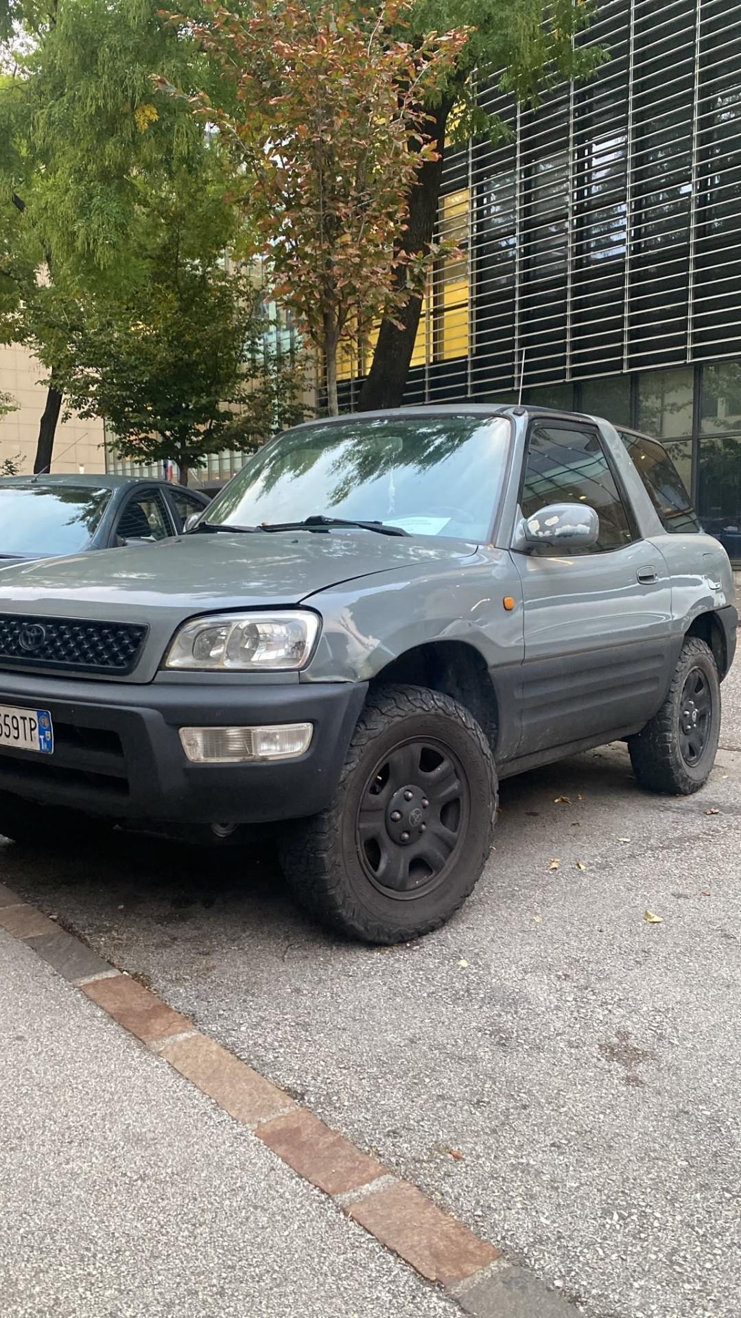Toyota RAV 4 2.0i 16V cat 3 porte LEGGERE