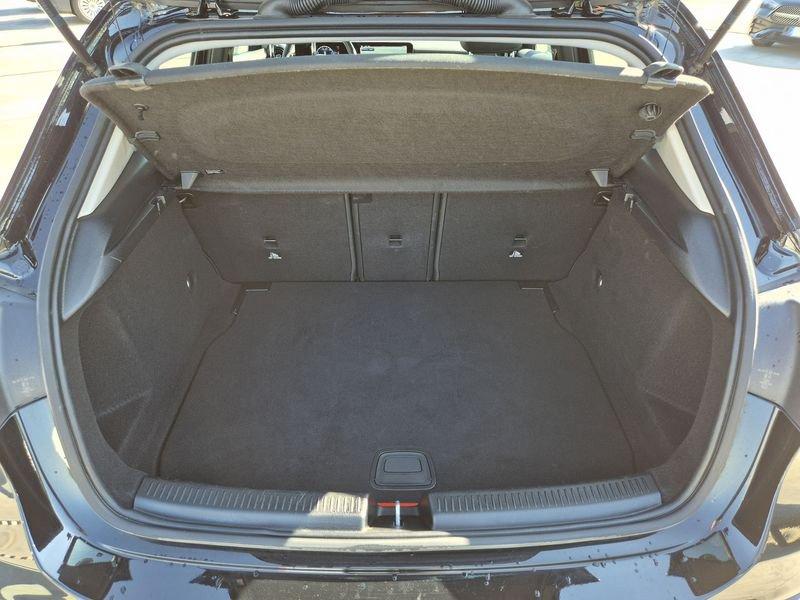 Mercedes-Benz Classe A A 180 d Advanced auto