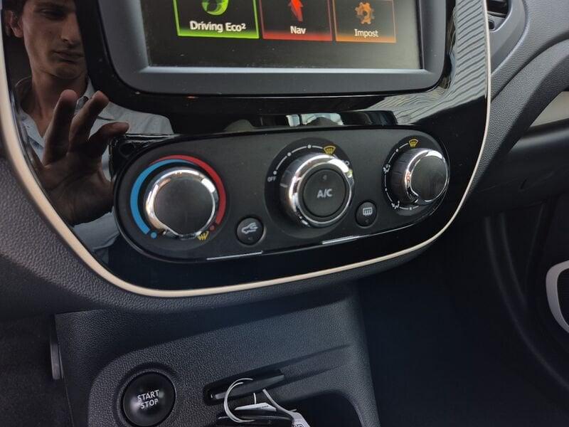 Renault Captur dCi 8V 90 CV EDC Business