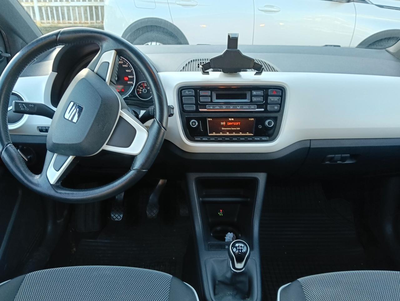 Seat Mii 1.0 68 CV Gpl Chic Ecofuel