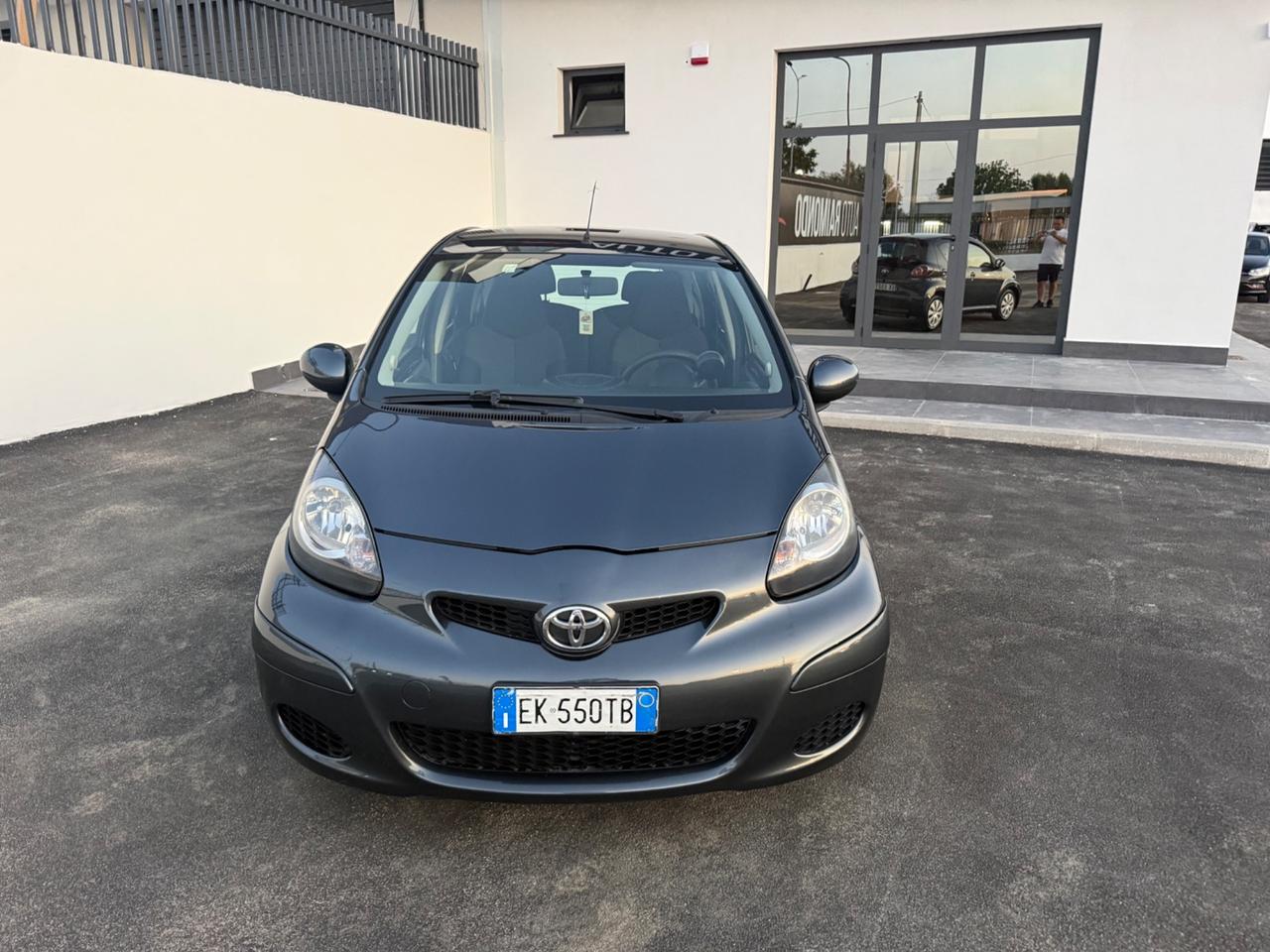 Toyota Aygo 1.0 5 Porte Cambio Automatico