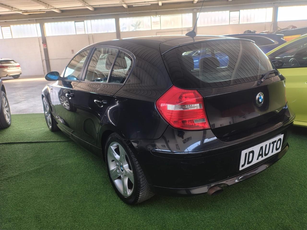 Bmw 116 116i cat 5 porte Futura
