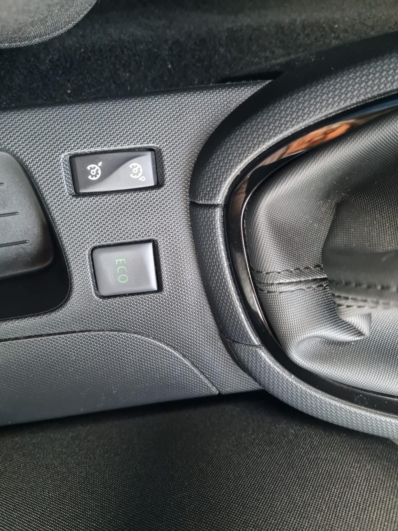 Renault Clio TCe 90 CV 5 porte