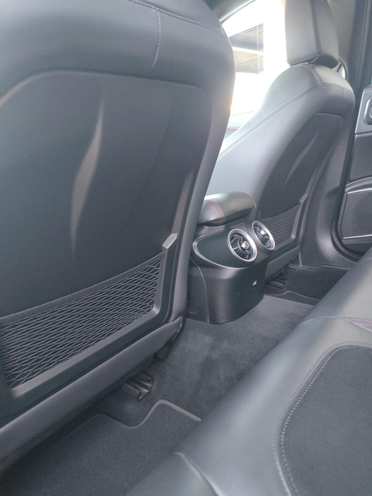 Alfa Romeo Giulia 2.9 T V6 Quadrifoglio