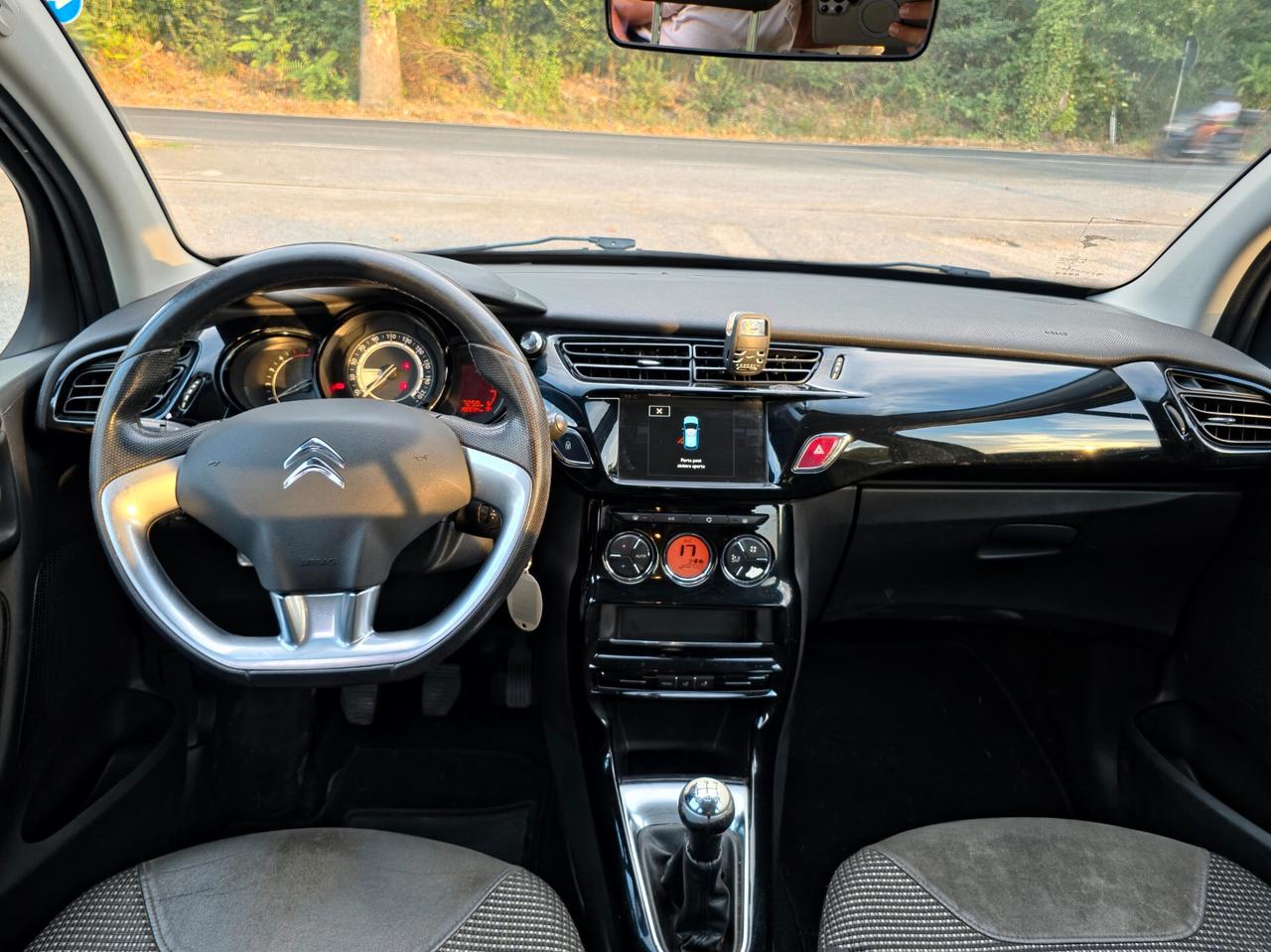 Citroen C3 BlueHDi 75 Exclusive E6 Manuale NEO 2015