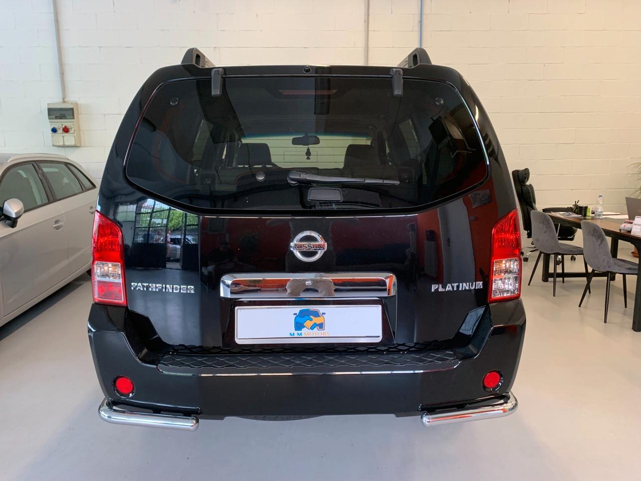 Nissan Pathfinder 2.5 dCi LE Platinum