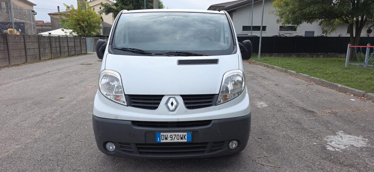 Renault Trafic T29 2.0 dCi/115 PC-TN Furgone Generique