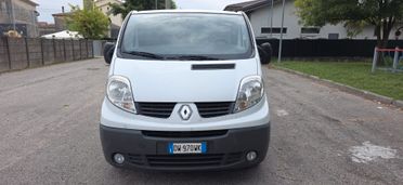 Renault Trafic T29 2.0 dCi/115 PC-TN Furgone Generique
