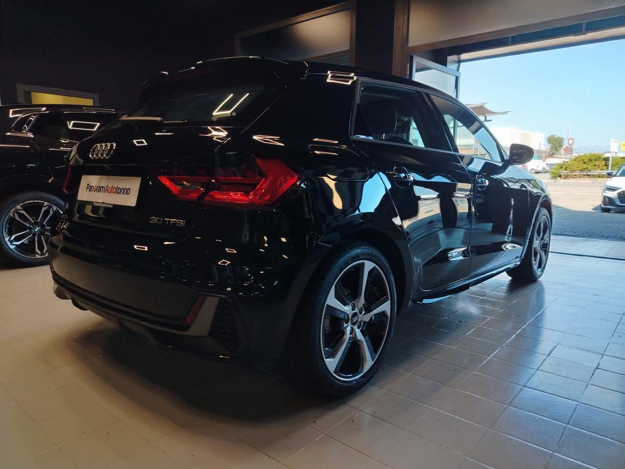 AUDI A1 2ª serie A1 SPB 30 TFSI S tronic S lin...