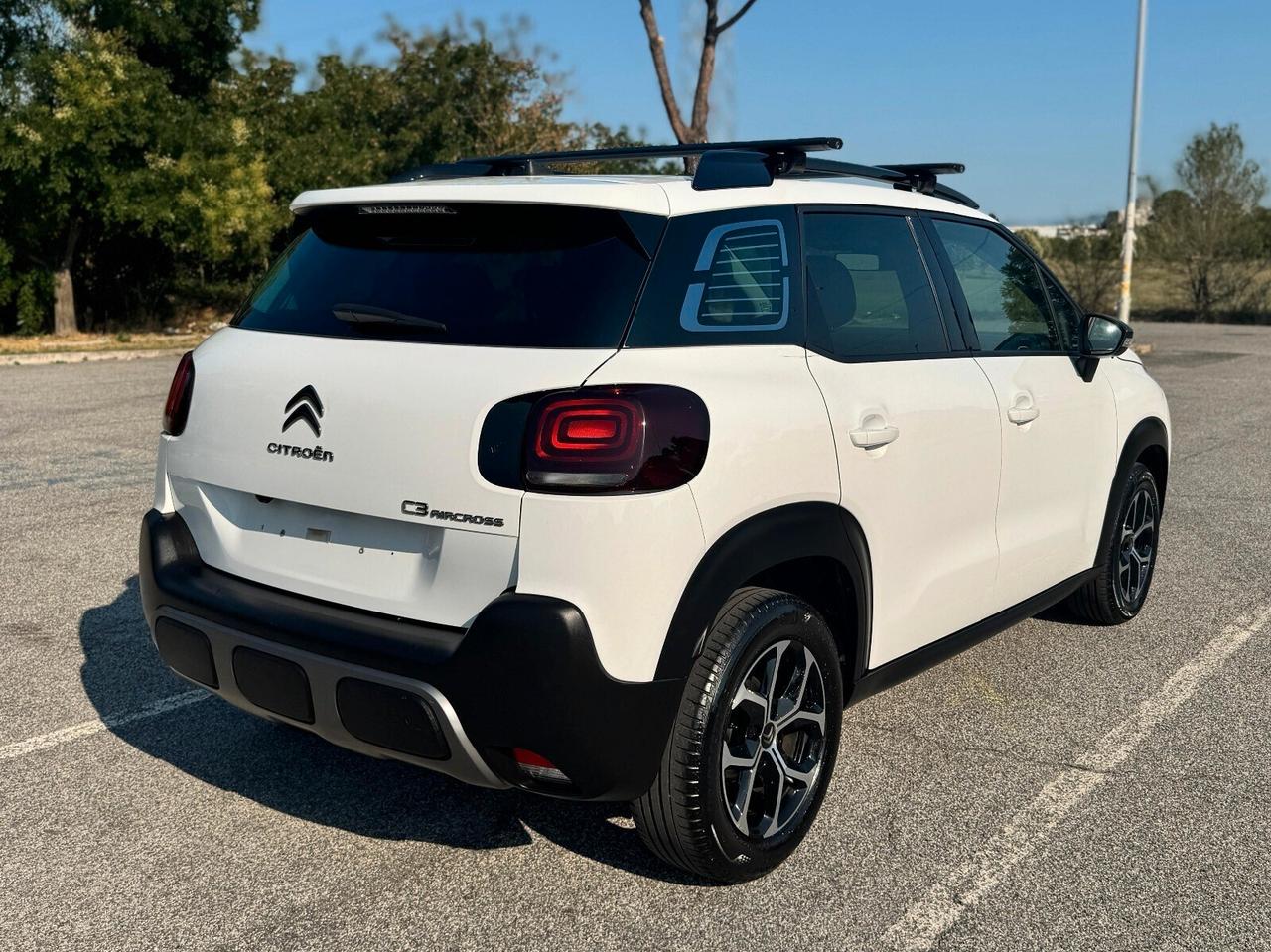 Citroen C3 Aircross 1.2 110CV SHINE -NESSUN OBBLIGO DI FINANZIAMENTO-