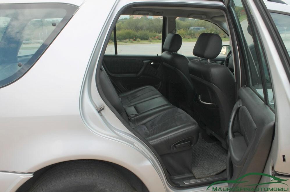 MERCEDES 270 CDI turbodiesel 4X4 GANCIO TRAINO