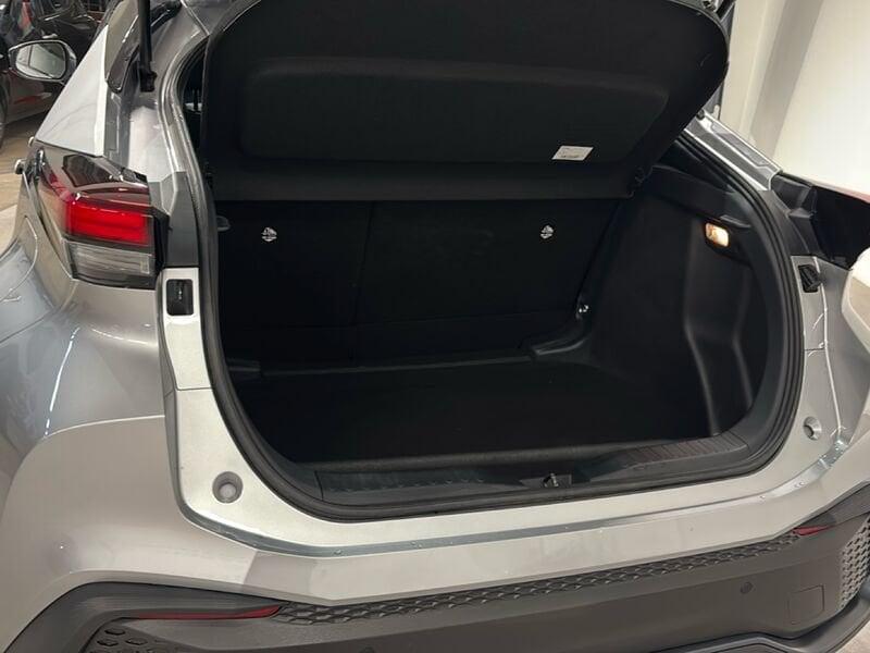 Toyota C-HR C-HR 1.8 HV Trend