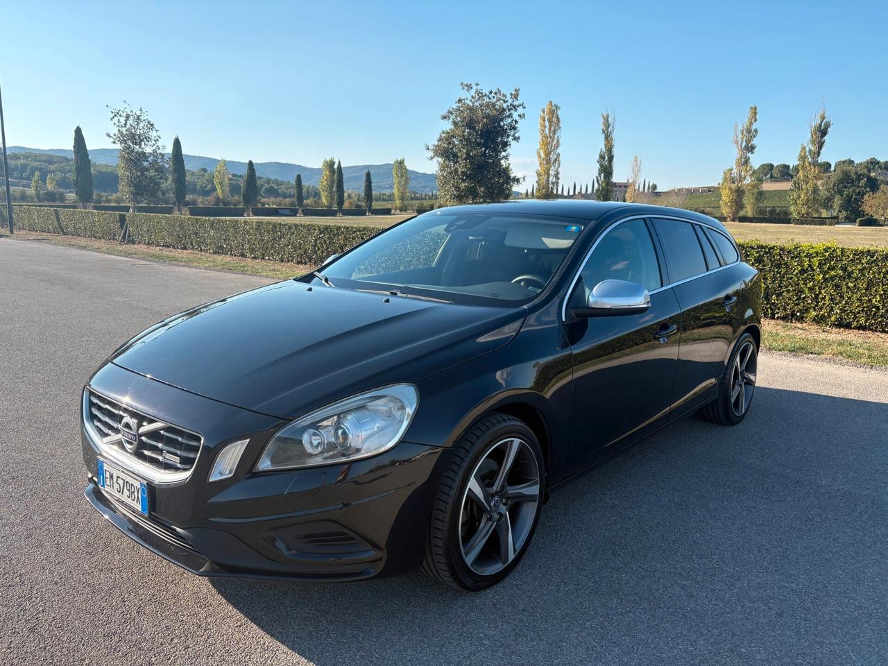 Volvo V60 D3 R-design